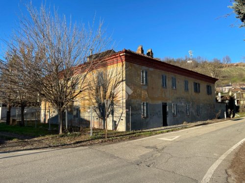 Casa indipendente a San Marzano Oliveto