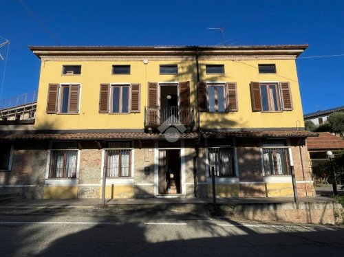 Detached house in Canelli