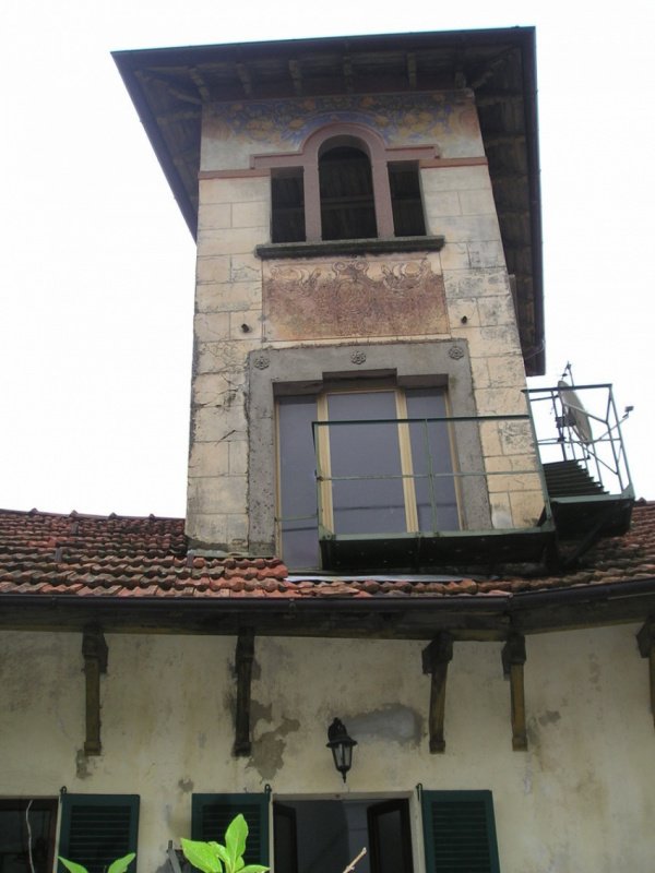 Semi-detached house in Stresa