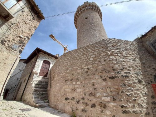 Detached house in Santo Stefano di Sessanio