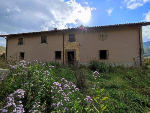 Farmhouse in Cagnano Amiterno