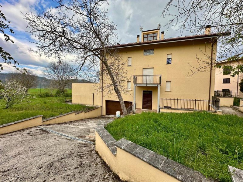 Casa semi-independiente en Caporciano