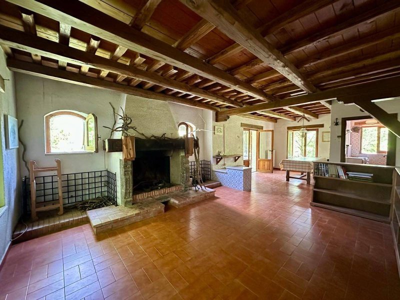 Parhus i Rocca di Mezzo