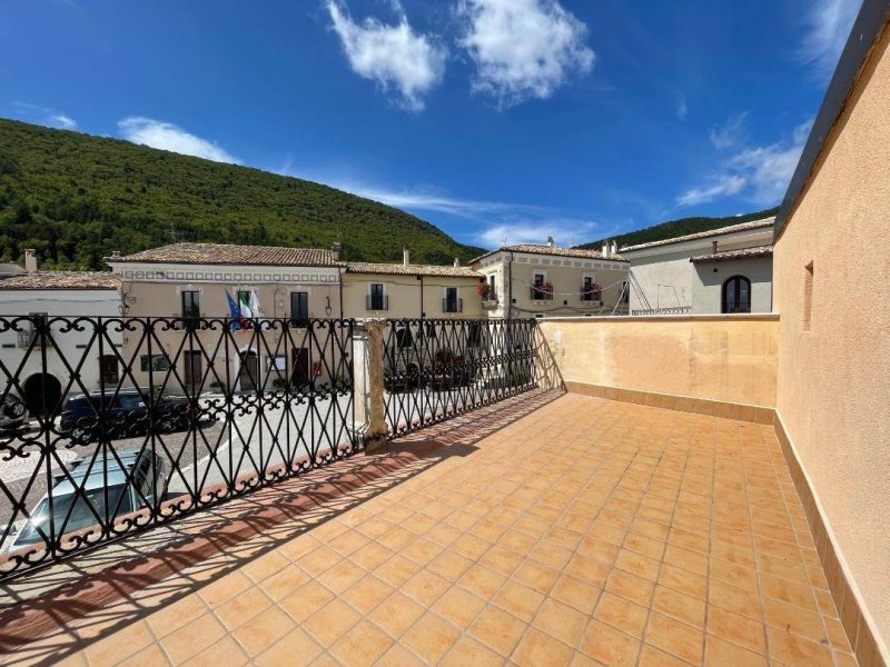 卡拉佩莱卡尔维肖独栋房屋