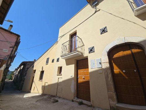 Maison jumelée à L'Aquila