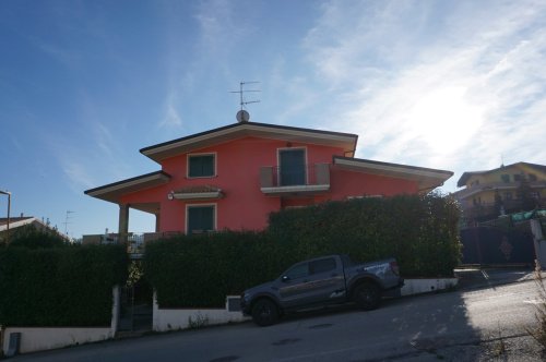 Villa i Tortoreto