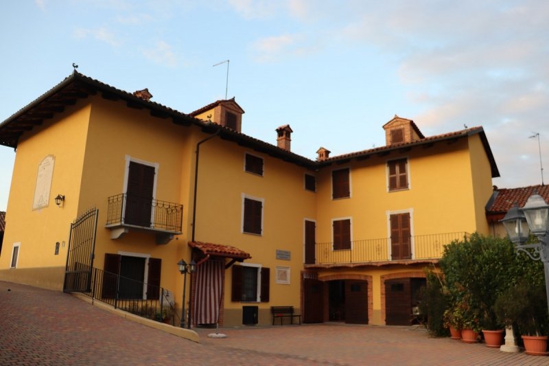 Villa i San Martino Alfieri