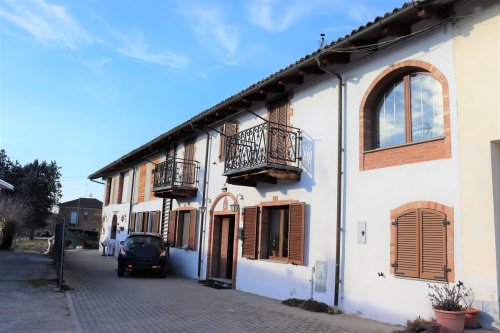 Villa en Castagnole delle Lanze