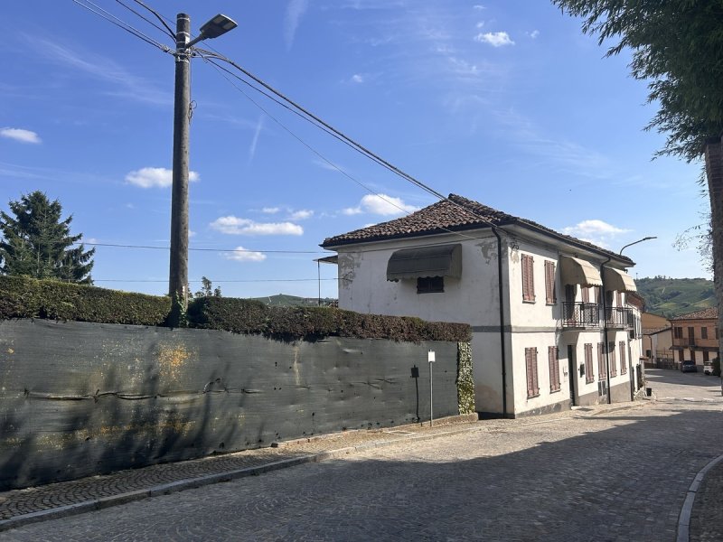 Особняк из двух квартир в Коаццоло