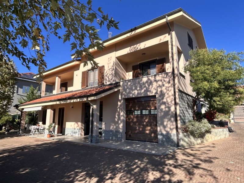 蒙泰格罗索-达斯蒂别墅