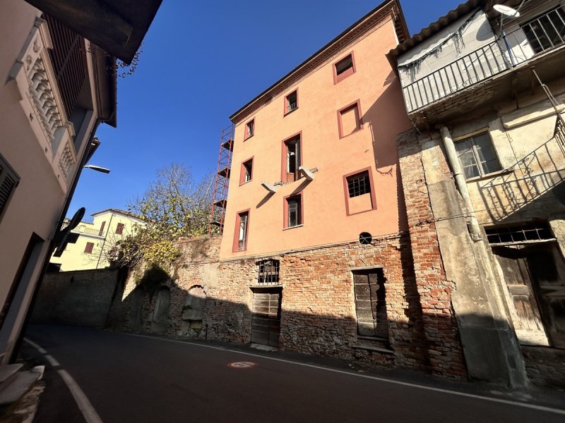 Casa geminada em Castagnole delle Lanze
