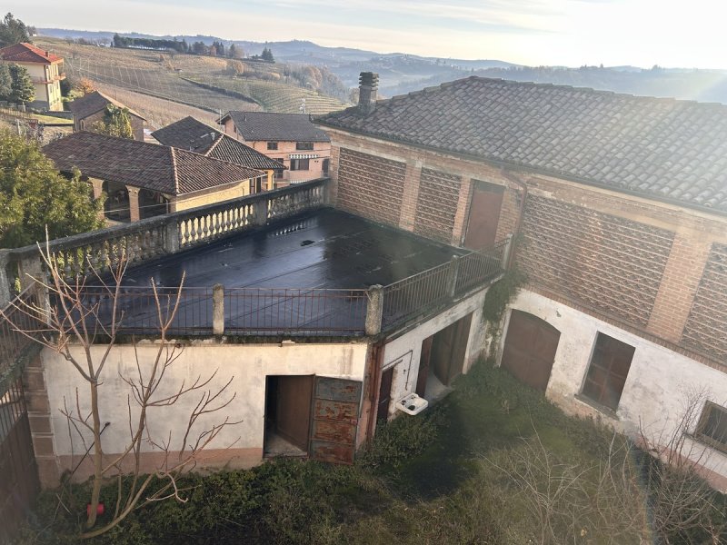 Demeure historique à Fontanile