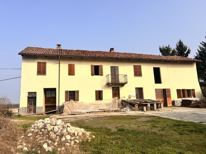 Casa de campo en San Martino Alfieri