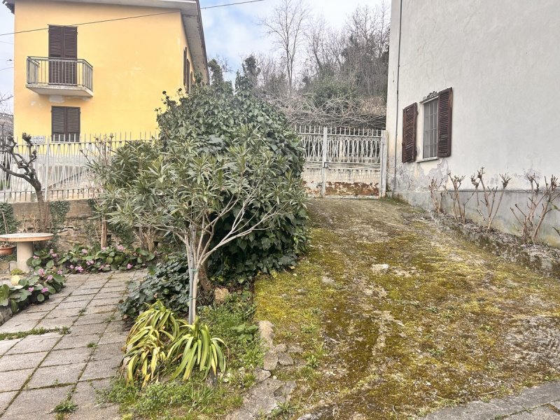 Особняк в Треццо-Тинелла