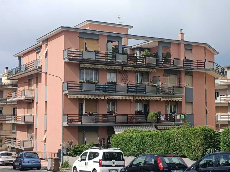 Apartamento en Falconara Marittima