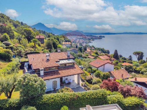 Villa a Verbania