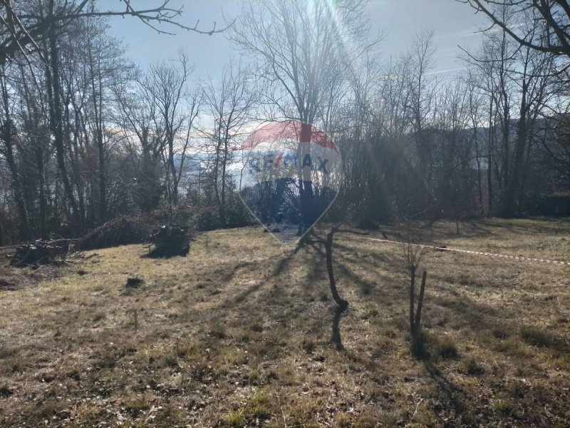 Terreno para construção em Verbania