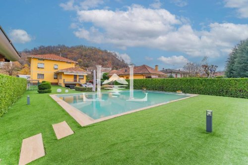 Villa in Briga Novarese