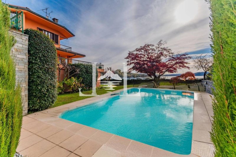 Villa in Monvalle