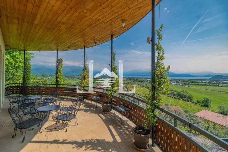 Villa à Polpenazze del Garda