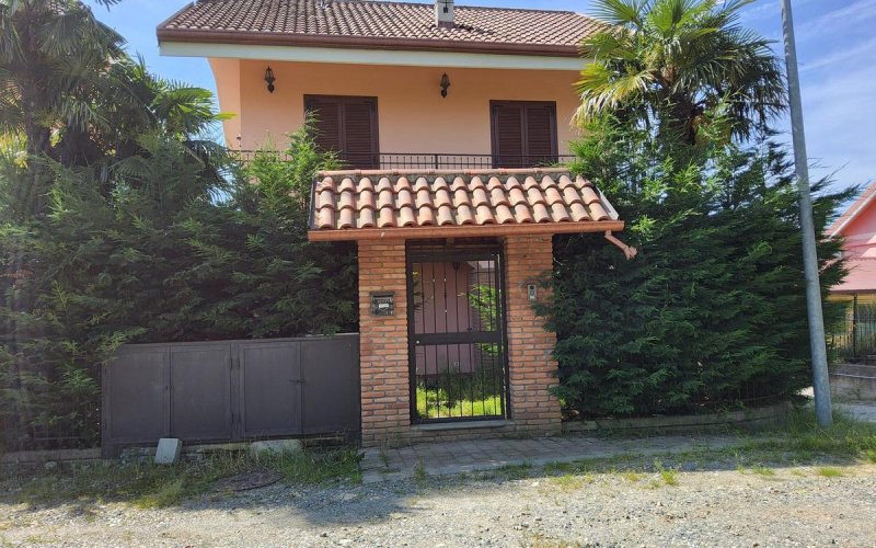 卡塞莱泰联排别墅