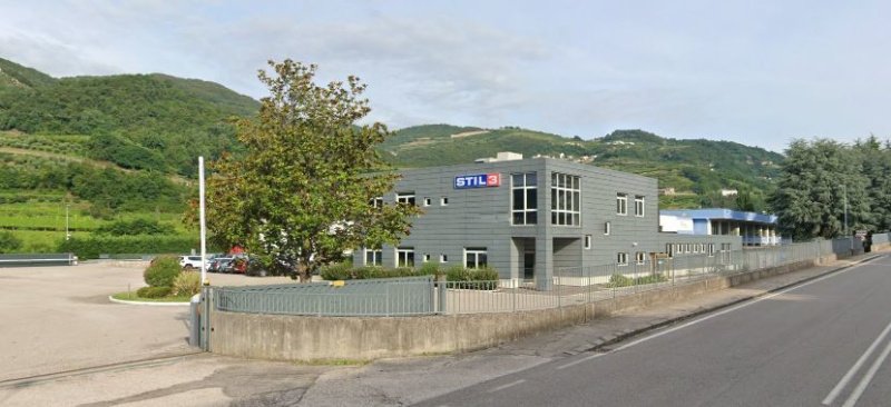 Edifício comercial em San Giovanni Ilarione