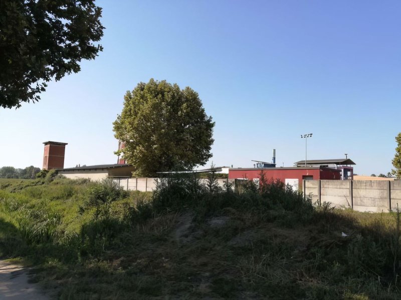 Edifício comercial em Mortara