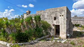 科里利亚诺-多特兰托石砌农庄