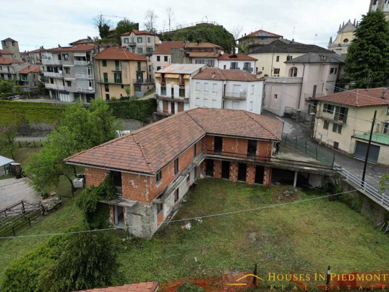 Detached house in Niella Belbo