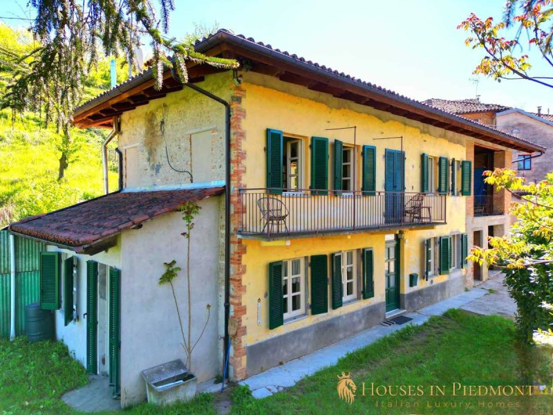 Maison individuelle à Roddino