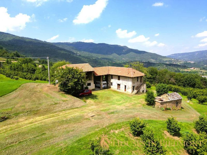 Farmhouse in Prunetto