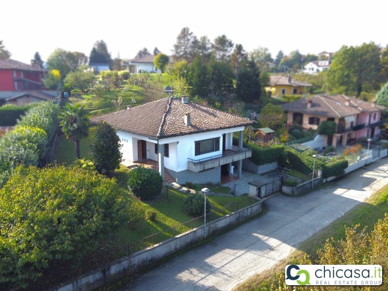 Villa en Roddi