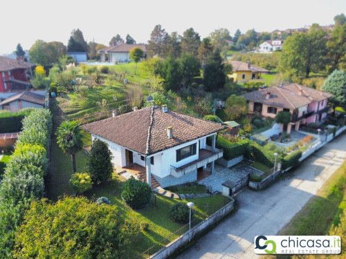 Villa en Roddi