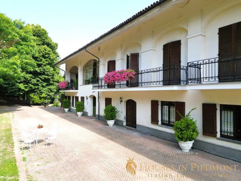 Lantställe i Castagnito