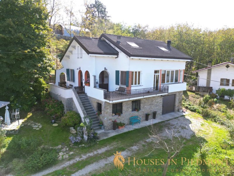 Casa independiente en Igliano