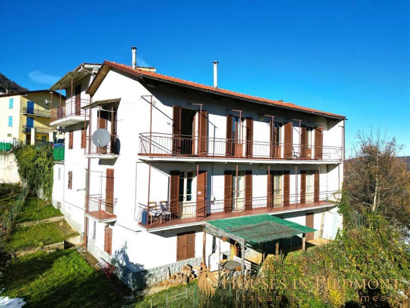 Villa i Viola