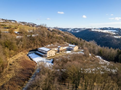 Edifício comercial em Bonvicino