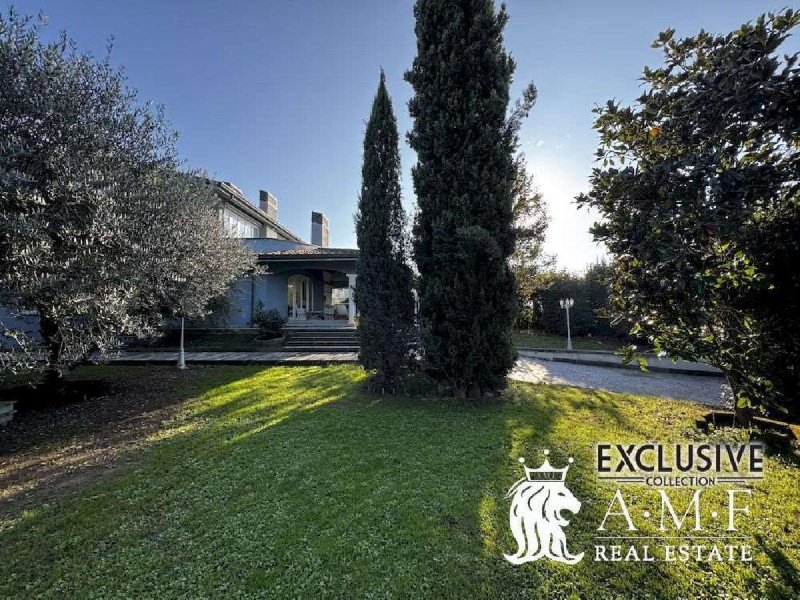 蒙特卡蒂尼-泰尔梅别墅