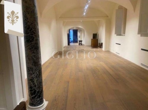 Commercial property in Florence