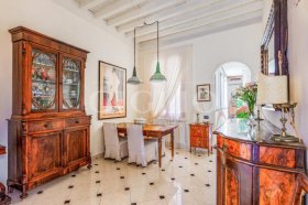 Apartment in Florence