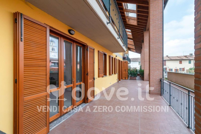 Lägenhet i Tavazzano con Villavesco