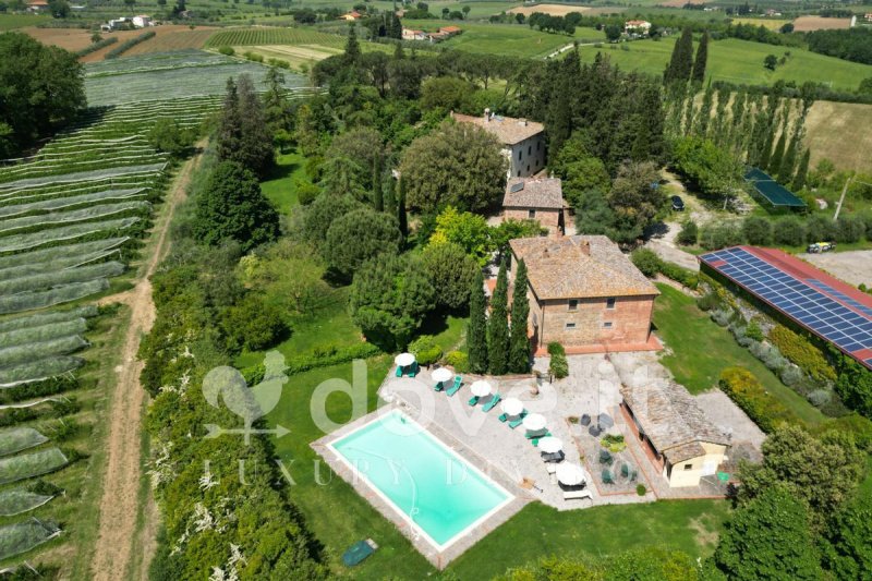 Klein huisje op het platteland in Cortona