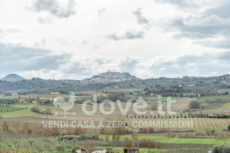 Reihenhaus in Montepulciano