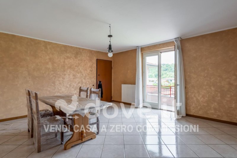 Apartment in Cenate Sopra