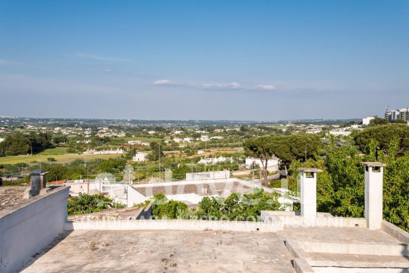 Klein huisje op het platteland in Martina Franca