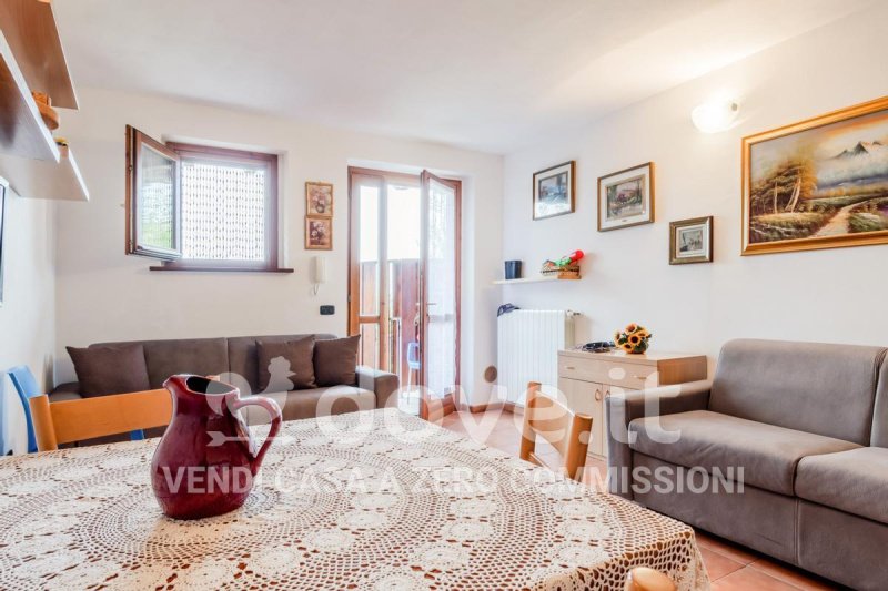 Apartamento em Costa di Serina