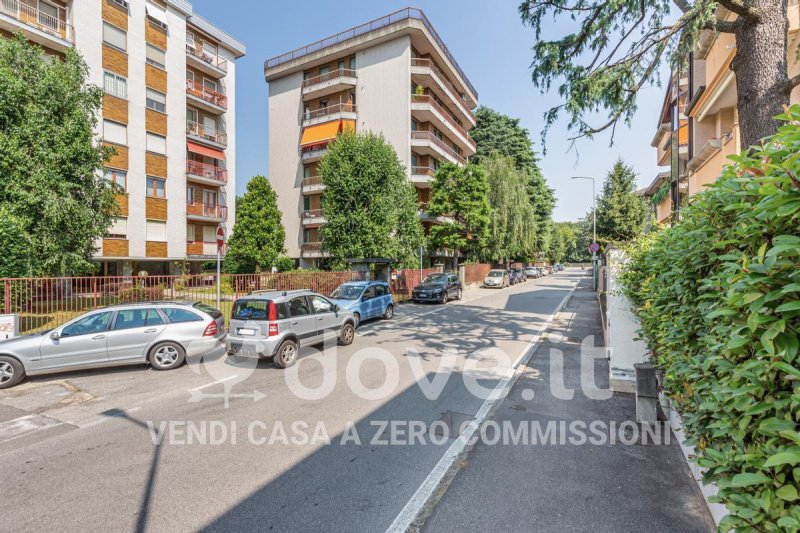 Apartamento em Paderno Dugnano