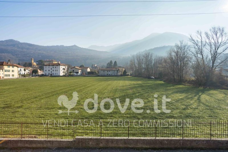 Maison individuelle à Cuvio