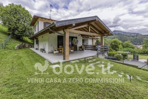 Vrijstaande woning in Brissago-Valtravaglia