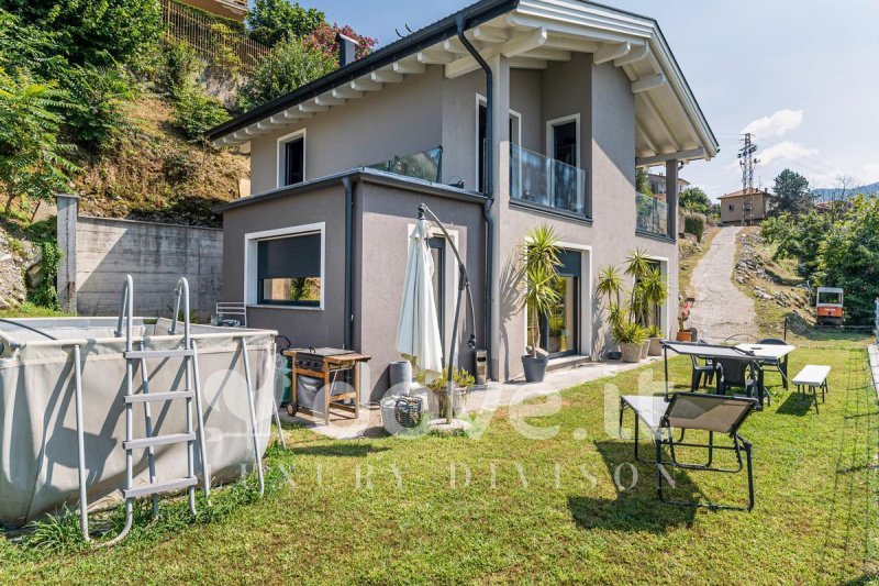 Вилла в Черноббьо